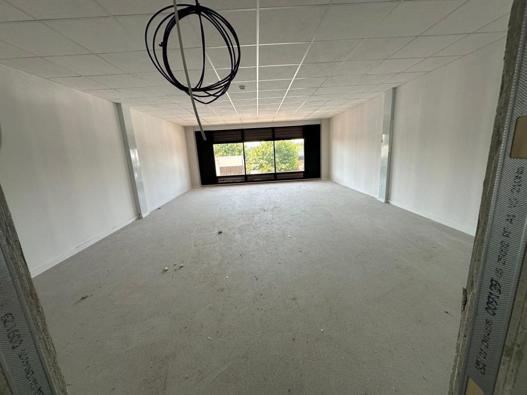 WhatsApp Image 2025-10-02 at 22.54.35 (14) Commercial Project Storex self storage in Loughton